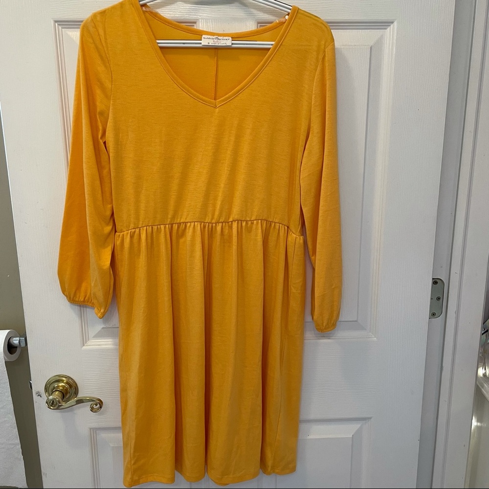Yellow dress